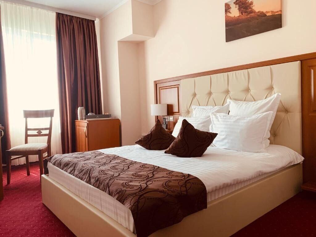 Hotel Athos R.M.T. Cluj-Napoca Eksteriør billede