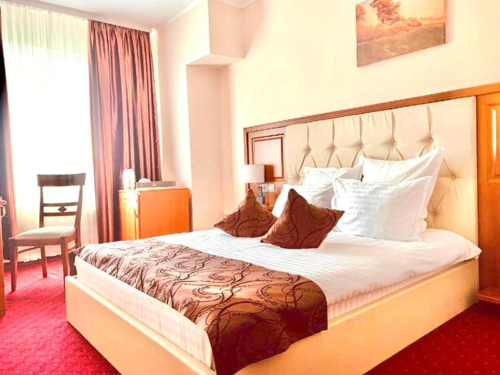 Hotel Athos R.M.T. Cluj-Napoca Eksteriør billede