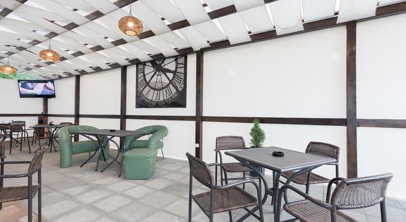 Hotel Athos R.M.T. Cluj-Napoca Eksteriør billede